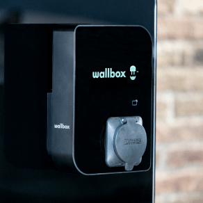ModelForce Купить Wallbox Зарядные станции для электромобилей Wallbox Copper SB в Эстонии